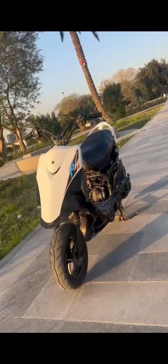 سلام عليكم ماكس عدله للبيع مكينته تخبل ولدراجه خير من الله كلشي مابيه عنواني بغداد الحبيبية بل شقق رقمي *********** بي بس واتساب
