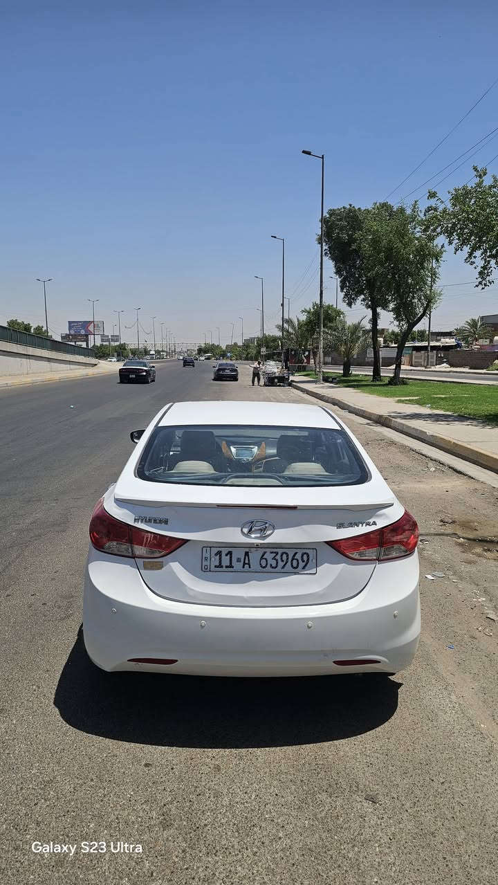 سلام عايكم
الانترا موديل  ١٣ خليجية (كفالة صبغ وتبديل وكير ومكينة عل شركة)( :سونار  مرفق معة لصور) 
ممشاهة ١٣٣محرك 1800 
لسعر 113 ترهم بيع ومراوس (حسب لقناعة)
مكاني بغداد (انتصال***********)
