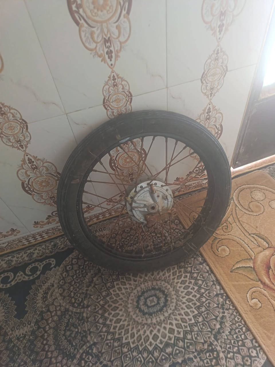 ويل وتانكي وكشن كلهن ب٣٠ ويل تأير جديد مكان دوانيه حي العسكري


**إذا كنت صاحب هذا الإعلان وتريد حذفه لأي سبب، رجاءا أرسل رسالة إلى الدعم الفني**