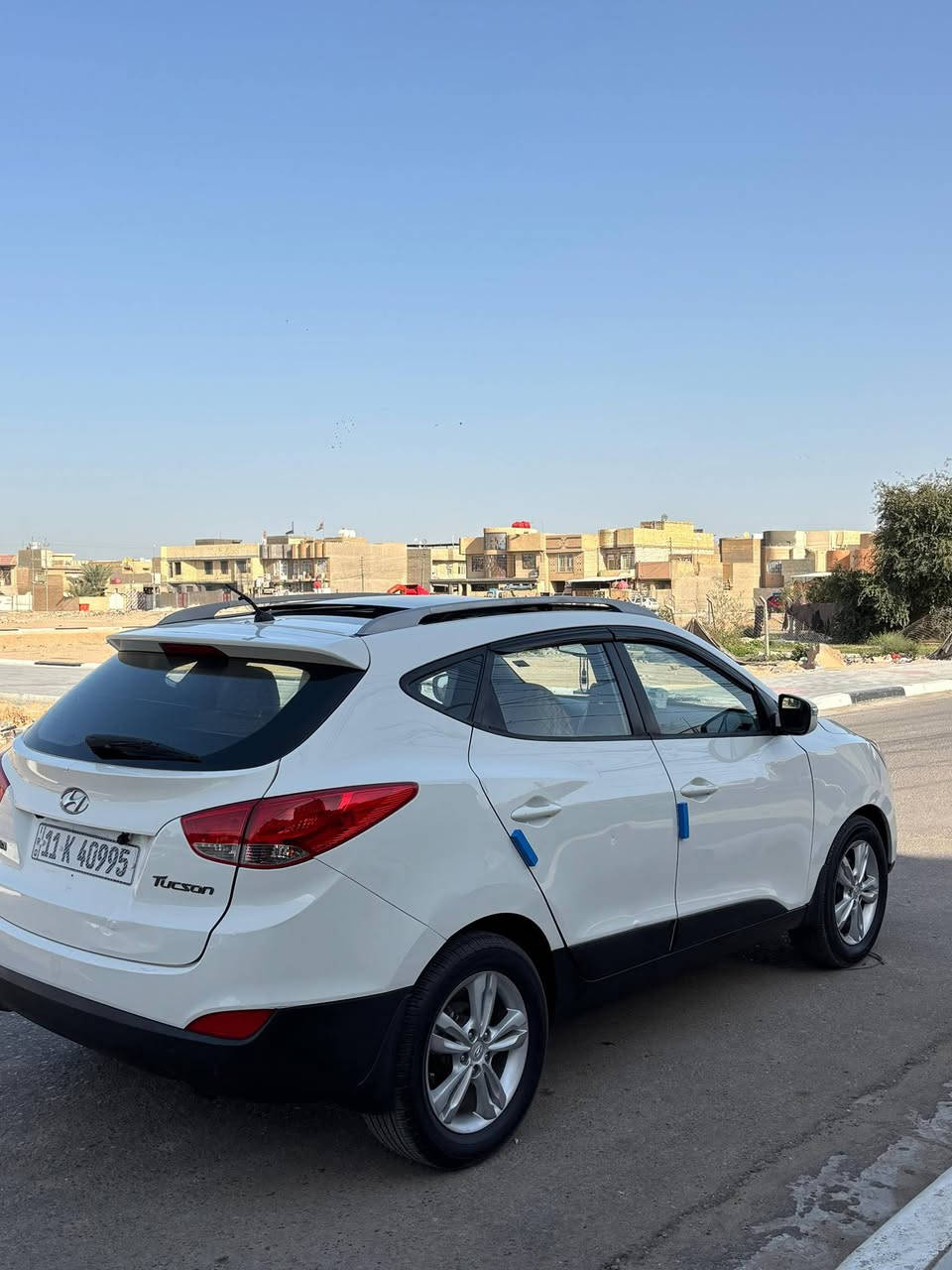 سلام عليكم سيارة نوع توسان مديل 2013 خليجيه السياره جاهزه كير مكينه حداديه تخم تاير كله كفاله مكينه 2000دوش السياره جاهزه وجديده بيه رشات كلير بدون دواخل السعر 128 وبيه مجال العلوان كربلاء رقم الهاتف *********** بيع فقط
