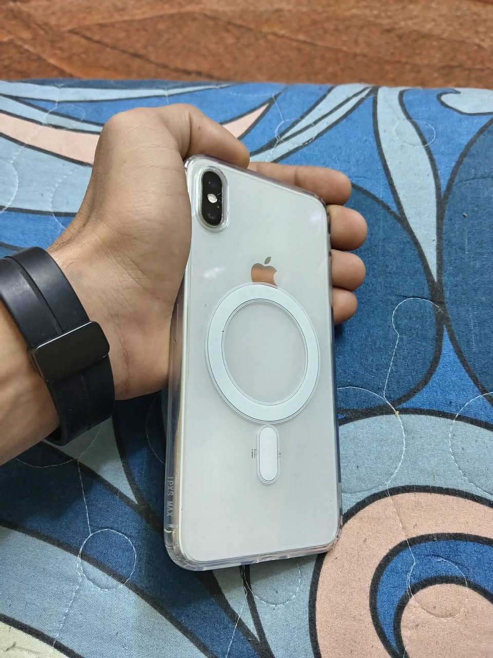 السلام عليكم ايفون اكس اس ماكس مبدل شاشا فقط كله شغال فيس ايدي تصال نت بطاريه ٨٣ جهاز خير من الله ذاكرته ٦٤ قيم بليرضه بي الله ولاتراسل اتصل *********** الشاشه حلو بغداد مدينه الصدر
