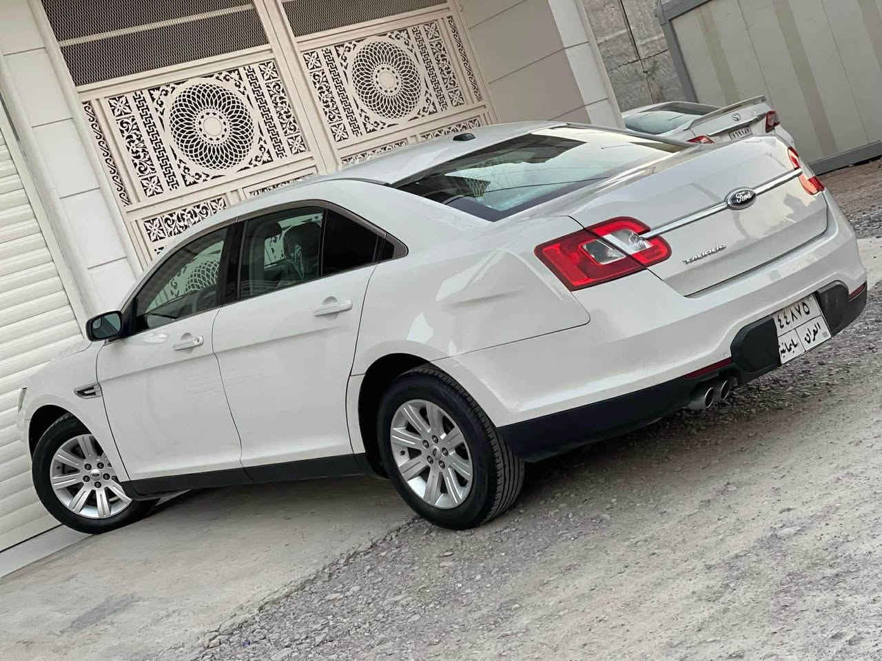 فورد توروس ٢٠١٢بي بوياغ يةك بةلة ساردي هةيه سةيارةكه زور جوان و تازة ماوةتةوه توند و تولة كيرو مةكينةي بةشةرت بي عةيبه بةناوي خومةوةيه سةنةوي بةسةر جووه هةموو كياني بةشةرت هيج خةلةل و شتي نيه سعري 110$و معامله 
0771 502 0007 
0751 236 84 33 
شوين سليماني السليمانية, العراق
