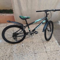 للبيع السعر ٦٠ 07700323908