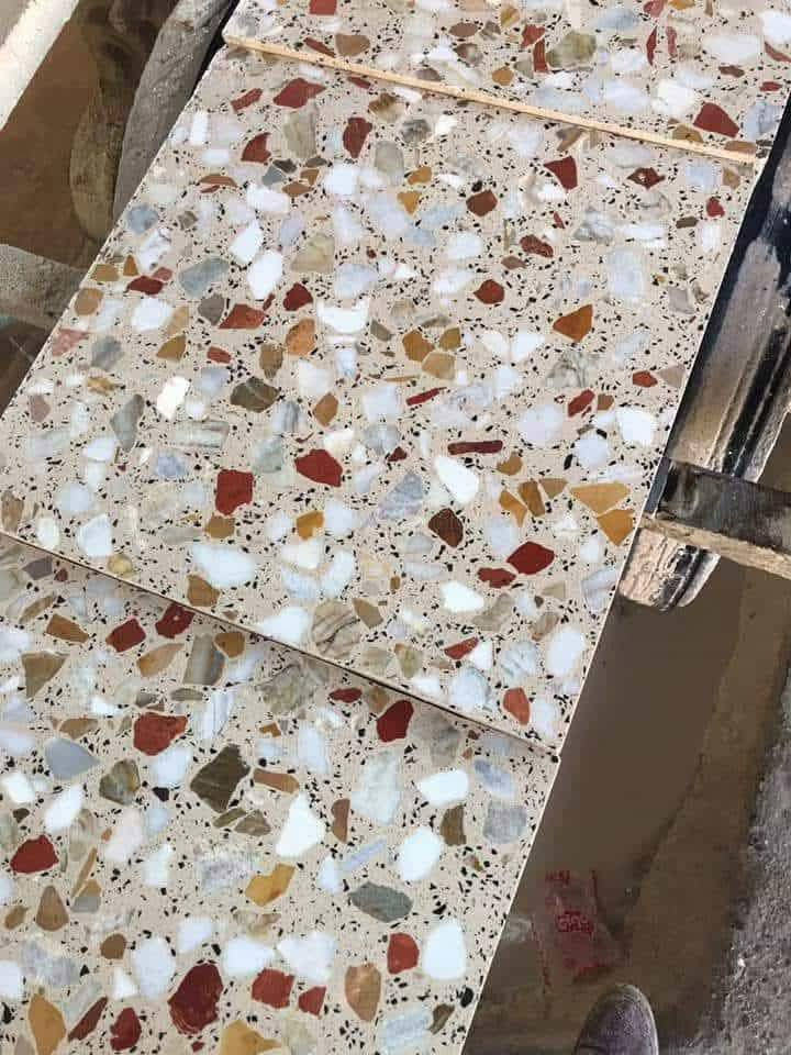 #سلام #عليكم
#شركة #الراضي
شجع المنتج لوطني 
 كاشي عراقي باحدث المكابس اوتماتيك  40×40 
وباحدث الجلايات. وناجح 😮
      بل فحص المختبري بأمتياز💡
الرمل مغسول خالي من الاملاح
الحجر مغسول خالي من الشواءب🔍
اسمنت عالي 🖤الجودة خاضع للسيطره النوعيه
ماحلو خالي من الاملاح اساله
ملاحضه نعلن اعن لتزامن الأرضيات كرسته وعمل
كاشي عراقي لموزايك سعر لمتر  مع التوصيل٧٥٠٠💵
كاشي عراقي مطعم بل مرمر سعر 💴11ونص الف   👉🏻المتر مع التوصيل🫴🏻. اتصل  اسعار جوه  السوك😉 ومواد بناء وسراميك وبورسلين

👈 يوجد لدينا اشتايكر 60×40
👈 يوجد لدينا اشتايكر 80×80
👈 يوجد لدينا اشتايكر 40×40
👈 يوجد لدينا سنادين مساطب🪑
👈 يوجد لدينا سواقي 
👈 يوجد لدينا بآيات تعليك
👈يوجد لدينا مقرنص 
👈يوجد لدينا حجر
👈يوجد لدينا إزاره
👈 يوجد لدينا رصيف
👈 يوجد لدينا زفت
👈 يوجد لدينا الاين حدائق
👈 يوجد لدينا ثرمستون

مستعدون لتجهيز المشاريع الحكومية والأهلية 
للحجز والاستفسار اتصل على الرقم☎️☎️
 ***********  وستاب
 
*********** وستاب

***********وستاب
#يارزاق #يارزاق
