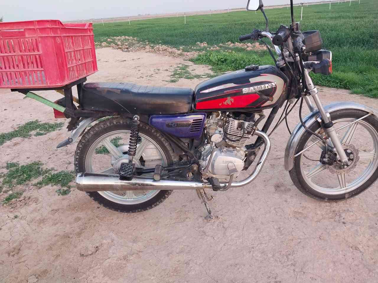 سلام عليكم  سيفان ١٩للبيع السعر ٣٥٠هاتف ***********
