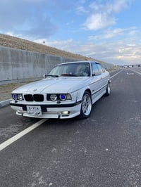 بي ام دبليو 525i • ١٩٩٤ • توماتيك