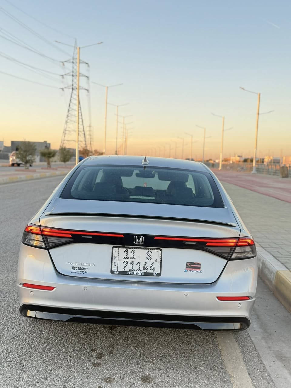 هوندا اكورد 25exl
السيارة ماشية 4000
• مكينة 2000 هايبرد تنفس طبيعي
• شفتات ستيرن 
• شاشة كبيرة
•كشنات جلد
•فتحة سقف 
• كاميرا خلفية    
• رادار امامي
• مانع تصادم
• محدد مسار 
• تصحيح مسار
•بصمه تشغيل ابواب 
• مثبت سرعة
• مانع انزلاق
• دخول ذكي 
• إنارة ترحيبية
• هندبريك كهرباء 
• حساسات مطر 
• أوامر صوتية
• 3 أنظمة قيادة
تشغيل عن بعد 
كشن كهرباء 
شفتات ستيرن 
تبريد قطعتين 
خزن ميموري 
حساس امامي 
حساس خلفي
كشنات اثنين كهرباء 
السعر22 $مجال بسيط 
  🔰الحادث 🔰
موضح بل صور 
***********
