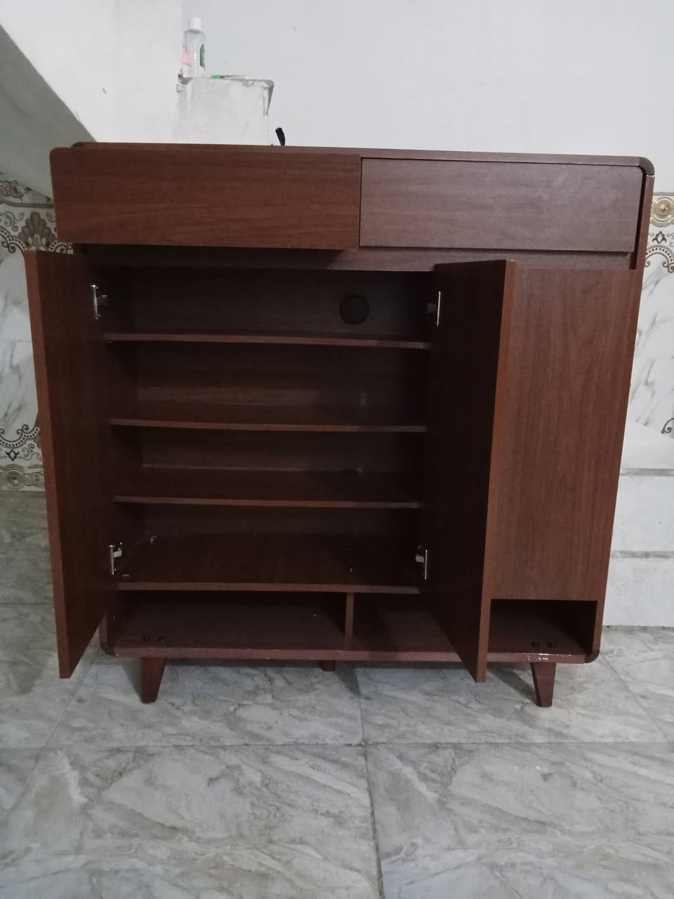 جزامه تركي اخت الجديه 3باب + مجرات 2 للبيع السعر 175 وبيها مجال


**إذا كنت صاحب هذا الإعلان وتريد حذفه لأي سبب، رجاءا أرسل رسالة إلى الدعم الفني**