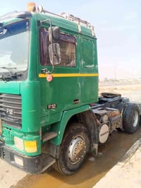 للبيع فالفو اف ١٢ سكس ويل تخم تاير مكينه F12 كير ٤*٤ رقم بغداد سنويه ج...