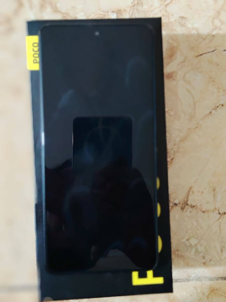 السلام عليكم
جهاز POCO X7pro
الذاكره 512
للبيع السعر 325الف 
غراضه كامله من ضمن الغراض شاحنته الاصليه 90واط
مبدل بي شاشه اصليه وكاله
المضخم ما يشتغل. 
لجماعت البوبجي الجهاز يدعم120فريم 
للتواصل ***********
للمعلومه الجهاز مستخدم 7اشهر فقط
