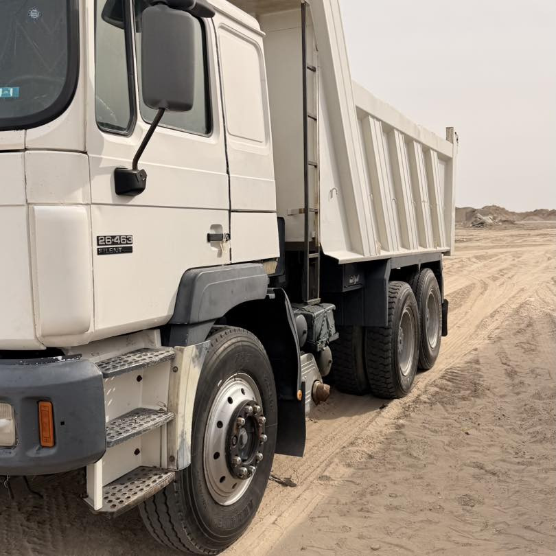 مان صقر موديل 1995 حجم 28 ستندر 
مجموعه جي اف مان شاصي عالي 
شاصي بلادي ماطول مكفول 
رقم انبار سنويه جديده 
السعر / 200 $ ورقه وبيهه مجال 

معرض الرشيد لتجارة السيارات 
للتستفسار / ***********
