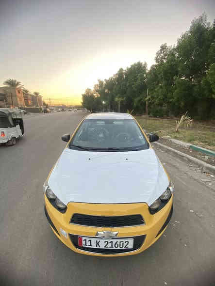 يا الله 
شوفرليت سونك خليجي 
محرك 1600  الاقتصادي 
سياره محرك وگير جديد شادهن زيرو 
صدر /تبريد/ كله جاهز /// تخم تاير جديد 
ضفيره السياره ولا چطل بيهه كله بلادي 
شاشه اندويد+كامره خليفه  
جهاز OBD لكشف الحراره وقرائه الكودات 
السياره جاهزه كلشي مناقصهه  متصرف عليه شي 
*ملاحضه وحده. السياره بيهه شخوط بسيطه فقط 
مكفول من اي حادث او تبديل قطع  
مكاني بغداد طالبيه.  ***********
السعر 63 ❤️❤️❤️🫶🏻 تحياتي الكم
