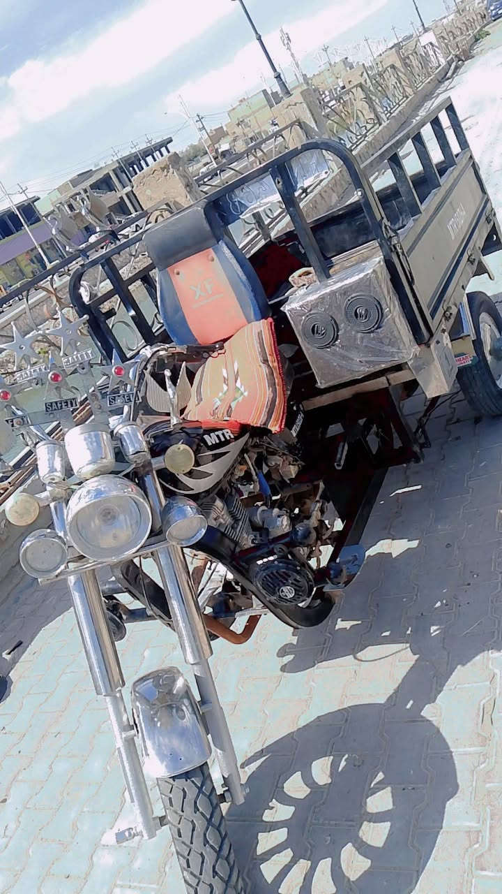 سلام عليكم ستوته للبيع موديل 2021 جديده ما تذب عليها ربع اوراق وصولي مكان الرميثه سعر خاص رقم ***********
