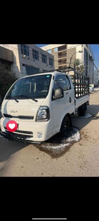 للبيع  كيا بنكو 2700. موديل 2025 ماشية 6000 بعدها بضمان الشركة دوشمة +...