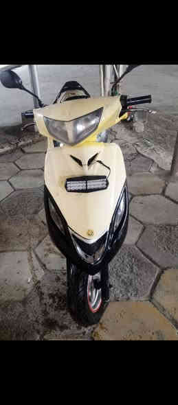 سلام عليكم دراجه  سرعه ميه أربعين  للبيع  350  الرقم *********** العنوان جسر ديالى القديم الطاقه  جامع طه
