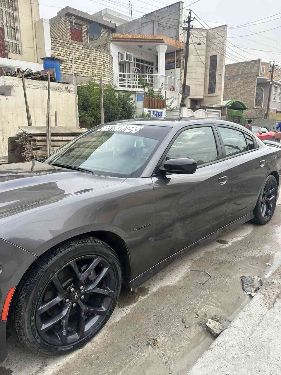 للبيع فقط
جالجر موديل
 2021 حادث بجم
ماشيه 47mi
تفاصيل موضحه سونر كدامك 

سعر 185 وبيه مجال بسيط 

*********** واتساب او تصال
