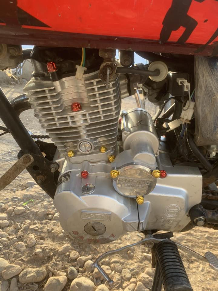 سلام عليكم دراجه 5كير للبيع اوراق مابيه نقصه باس باتري لسعر 300بيه مجال قليل مكاني المدائن ***********
