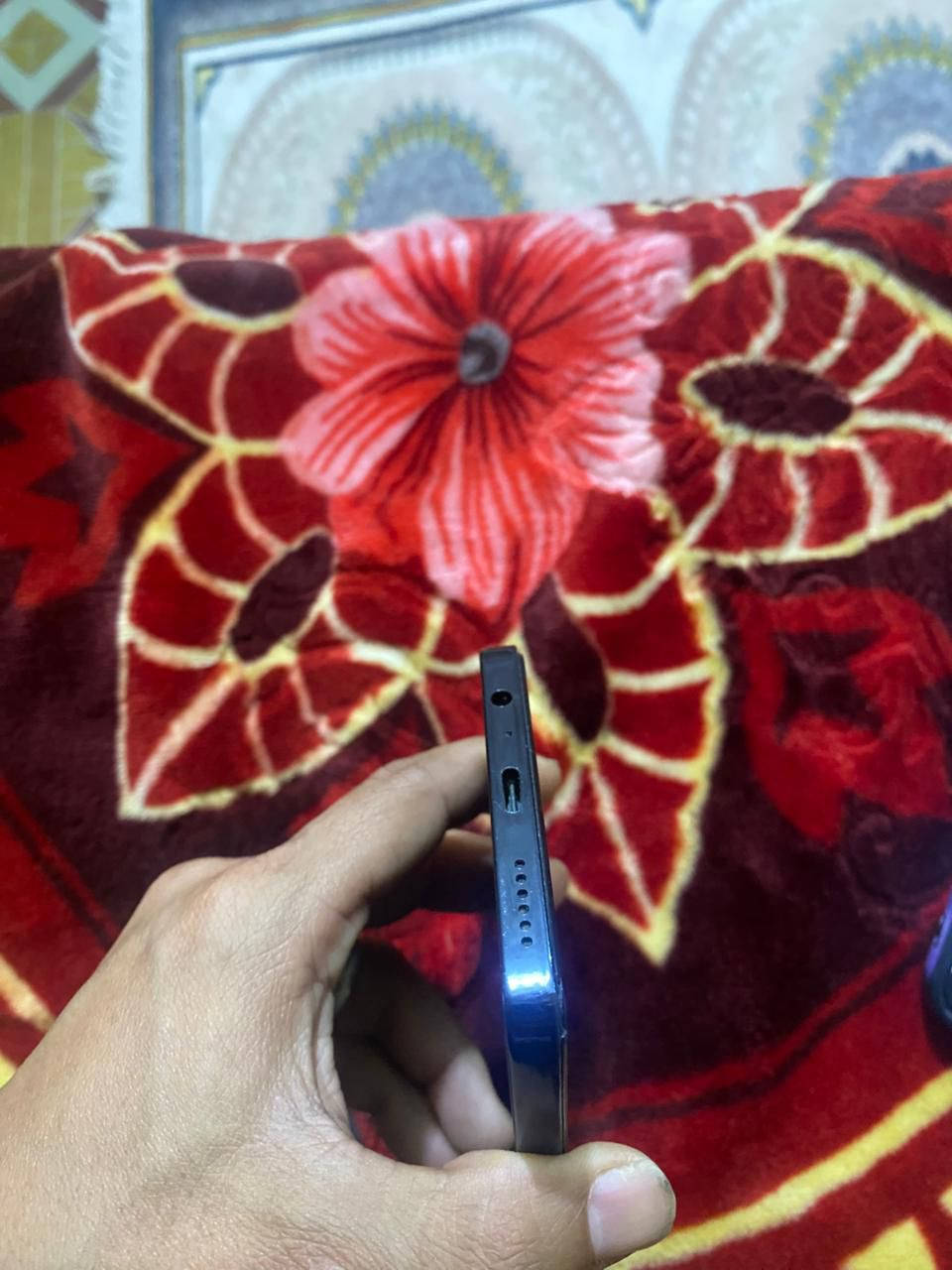 السلام عليكم 
تكنو كامون ٢٠ برو 
ذاكره ٢٥٦ داخليه ٨+٨
شاشه ١٢٠ هيرتز
بطاريه ٥٠٠٠
جهاز كله شغال اتصال بصمه وجه بصمه اصبع
تكنيك ببجي ٦٠ فريم حقيقي 
ماداخل تصليح فقط الكسر الي بالضهر موضح بالصوره 

مرااااوووس فقط بايفون مكاني كوت


**إذا كنت صاحب هذا الإعلان وتريد حذفه لأي سبب، رجاءا أرسل رسالة إلى الدعم الفني**