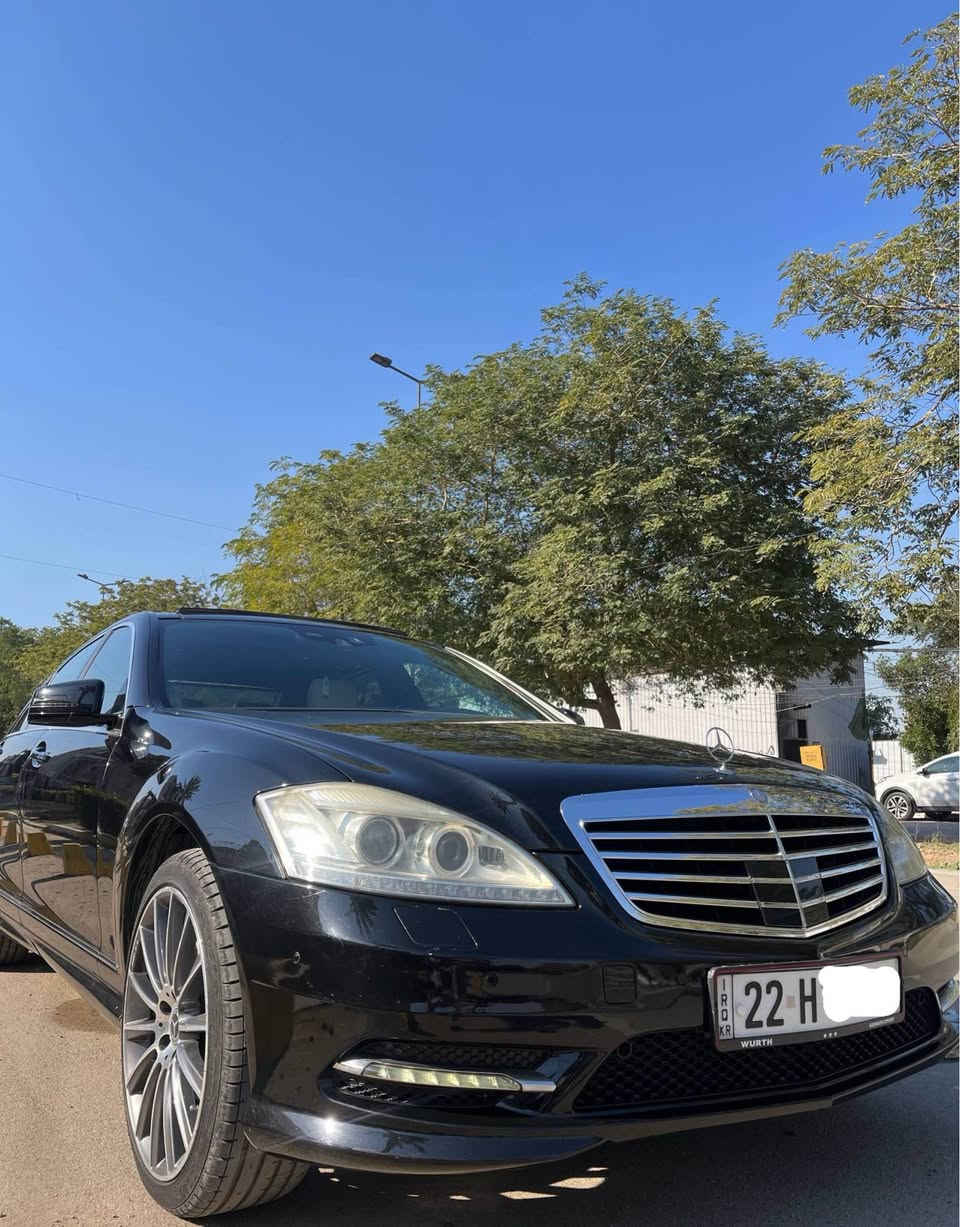 Mercedes S 350  خليجي 
فول مواصفات للاخير 
اللون اسود 
رقم اربيل الجديد باسمي  
موديل 2012  اصل تكمة وسنوية 
وارد خليجي
 ماشيه 125 الف كيلو حقيقي فقط
السعر 265 وبيها مجال بسيط 
السيارة بلادية بدون قطره صبغ 
فقط دعاميات 

السيارة مناقصهة ايشي

المواصفات

بنوراما فتحتين
جكات
كشنات كهرباء
كشنات تدفئه + تبريد
تجاوي كهرباء
كشنات جلد
شاشة
حساسات امامية + خلفيه ابواب شفط
جنطة شفط كهرباء
تبريد قطعتين
تحكم ستيرن جهتين
شفتات ستيرن
ماوس
موبايل
صاجات
لايت زنون
زراك لايت
لد امامي
بك لايت لد
اشاير بالمري
ملاحضه : باب الخلف السكن بي برغي مفتوح فقط
 سياره جديده بمعنى الكلمه 
رقمي ***********
مكانها بغداد / المنصور بغداد, العراق
