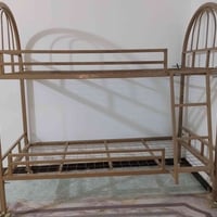 جربايه طابقين • حديد • نضيفه