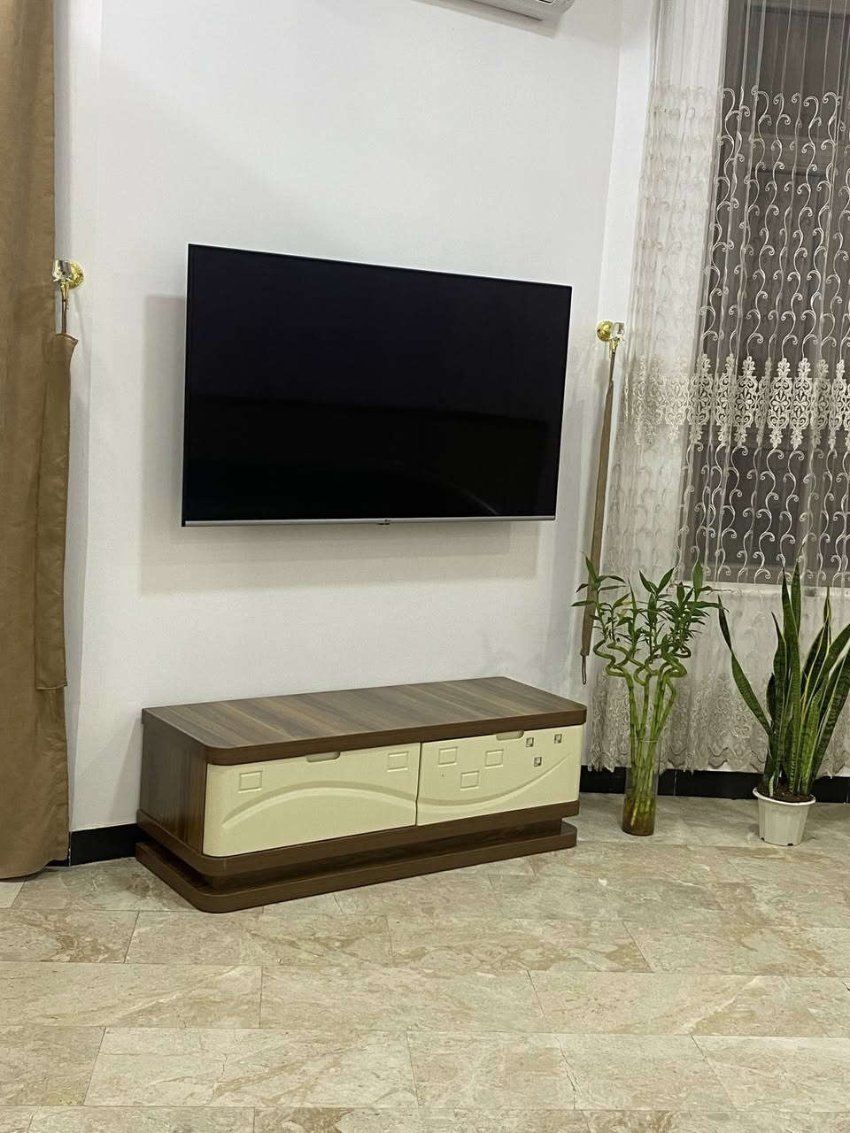 سلام عليكم 
غرفه نوم تركيه للبيع كلش نضيفه وقويه بدون دوشك
ترهم لغرف شقق حي السلام 
مع كاربت 
السعر خااص


**إذا كنت صاحب هذا الإعلان وتريد حذفه لأي سبب، رجاءا أرسل رسالة إلى الدعم الفني**