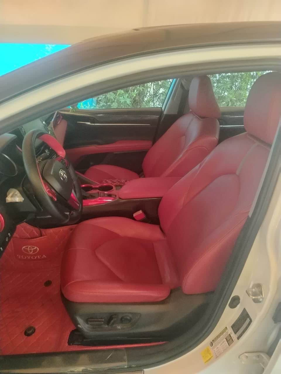 موديل 2021 امريكي قةپات مواسفات پةنوراما 
جاملغ بشتةوة لةكةل دةرگايةك صبغ 
بي ارباگ و بي ناو گرتن  
سيارةيةكي بي مسروف 
داواي 235 معاملة  
 ژ.م *********** أربيل, العراق
