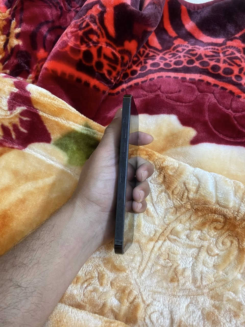 ايفون ١٤ برو ماكس ذاكره ١٢٨بطاريه ٧٧ اصليه تك سيم التلفون ما طاب تصليح نهاين نضافه ٩٠ بل ١٠٠ العنوان الموصل تواصل على رقم ***********
