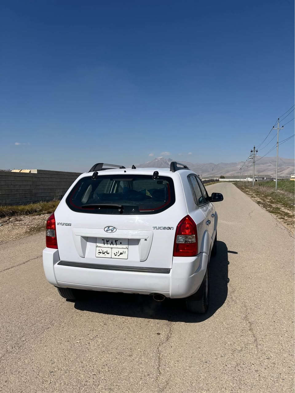 هوندا توكسون موديل 2009 كلين تايتل مكينه 2.0 
4 سلندر 
157km حقيقي
سياره مابى مصرف سنويه ٥ شهر باقى
محرك مامفتوح گير بشرط كركوك, العراق


**إذا كنت صاحب هذا الإعلان وتريد حذفه لأي سبب، رجاءا أرسل رسالة إلى الدعم الفني**