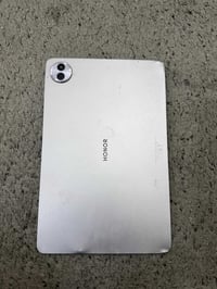 هونر باد 10 • ٢٥٦ • شاشة مكسورة