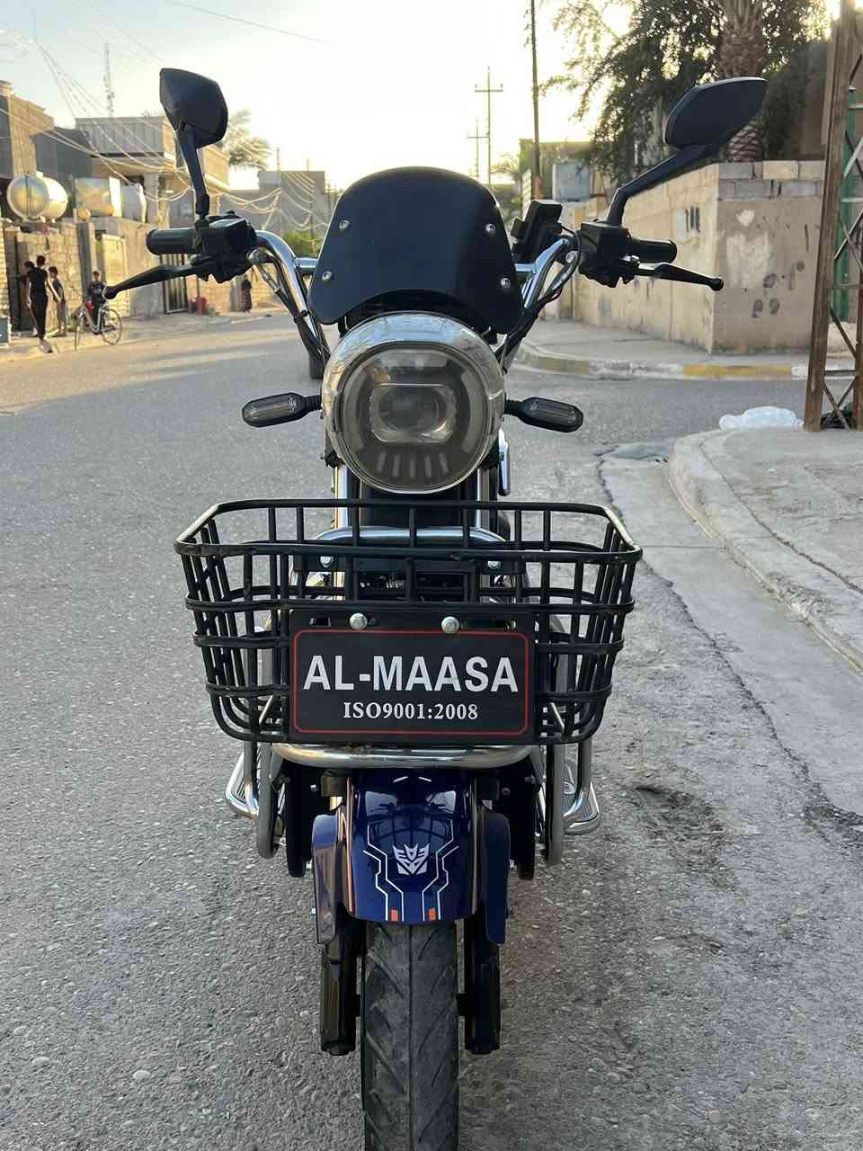 للبيع ماطور جبلي 7 بطارية نظافة 80/100 السعر 550 رقم الهاتف ***********
