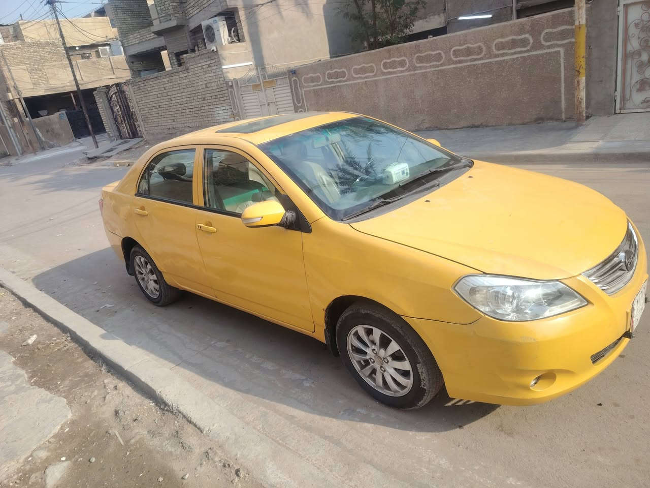 للبيع
بي واي دي جي 3

محرك هونده ياباني  صار ٨ اشهر من بدلته يعني كير محرك مكفولات

وياهه بصمتين 

تبريده واكف معارف شبي يعني بايع بدون تبريد

 بيه بارد بلجاملغ الامامي الايمن

مكاني بغداد الامين الثانية

السعر  ٤٥  وبيه مجال

للتواصل

***********
