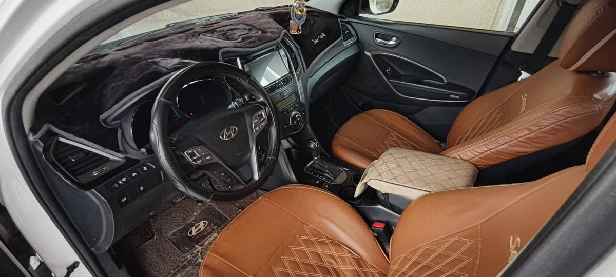 السلام عليكم
سنتافي 2013 خليجي 7راكب بانوراما فول
مكينه سته سلندر فور ويل بصمه ابواب وتشغيل بردات خلفيه سايد بريك دكمه اوتوHOLD شاشة كامره حساسات مري شفط وترحيب عنده الاقتراب السونار موجود بالصور سعر 170عنوان واسط النعمانية


**إذا كنت صاحب هذا الإعلان وتريد حذفه لأي سبب، رجاءا أرسل رسالة إلى الدعم الفني**