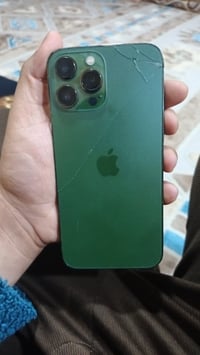 ايفون 13 برو • كسر بالظهر • بصره