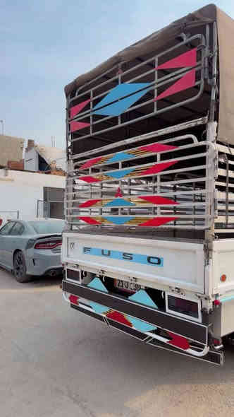 السلام عليكم
كنتر موديل ٢٠٢٣ للبيع
السيارة نظيفه وكامله بيها بارد بالباب مال سكن ع كد شبر والباقي مكفول السيارة جديده والصور تحجي 
السعر / ٢٦٢ و بيها مجال
رقم سليمانية باسمي
مكاني بغداد
***********
