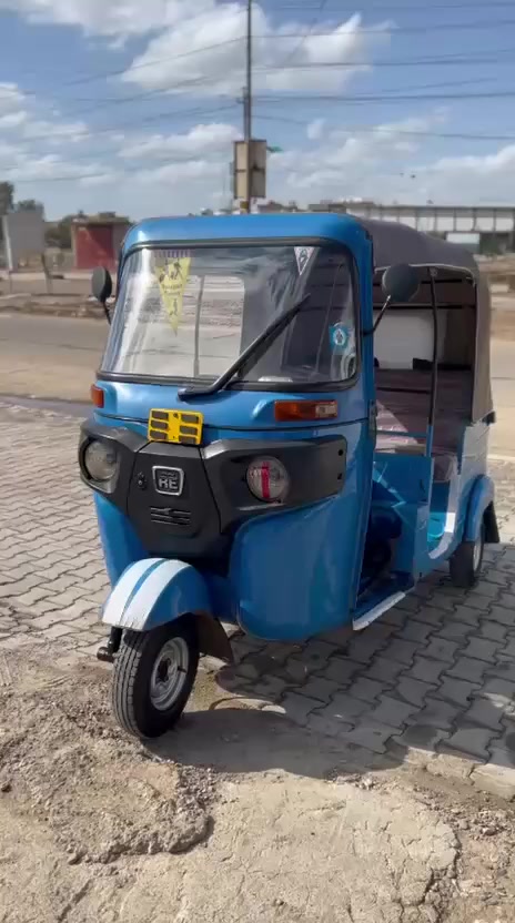 تكتك للبيع ٢٠  زركه سنويه ورقم  تكتك خير من الله     وهاي الصور  كدامك.     مكاني بغداد الحسينيه راشديه  

السعر ٧ملايين وبيها مجال

الرقم ***********
