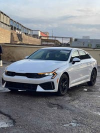 كيا K5 LX • ٢٠٢٥ • ١٤٤٩٠ ميال