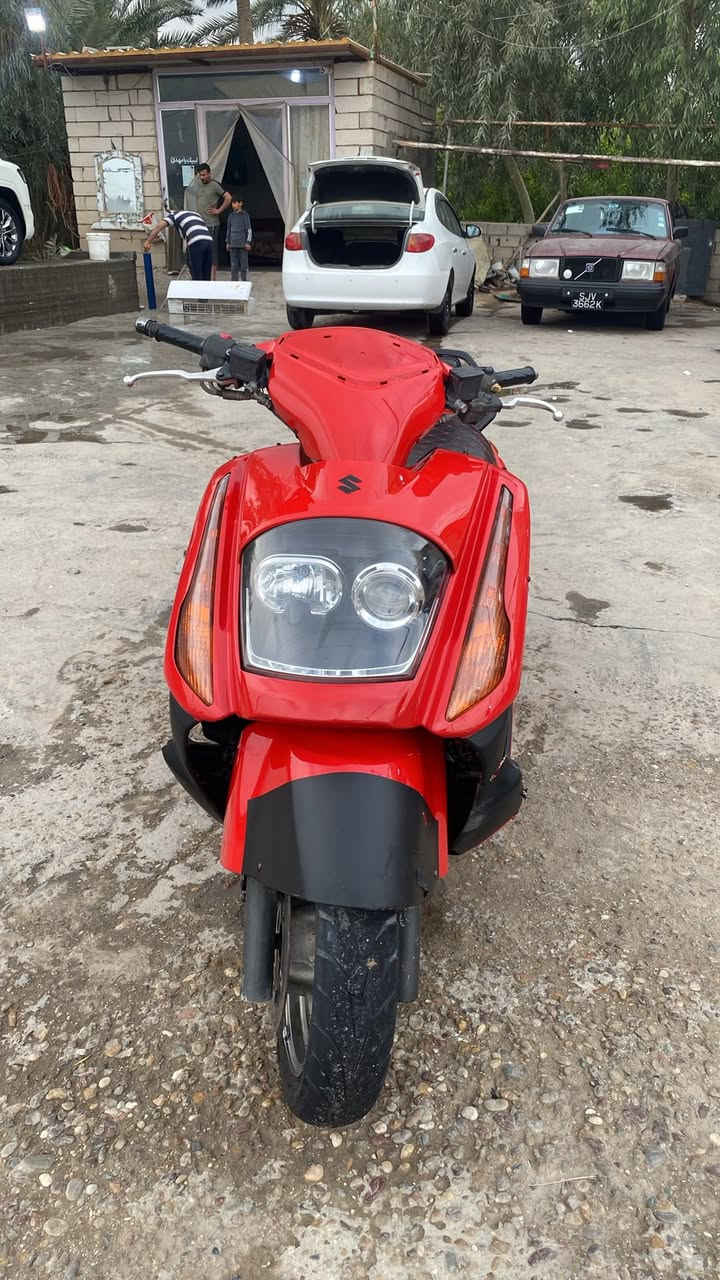 سلام عليكم سازوكي كمه للبيع 🔥                              اذا جنت ادور عل فخامه وعل كشخه شوفت عينك 🌹                                             دراجه مكينه ربع يعني 250cc ما مفتوح بيه برغي واحد🔥                                                دراجه كامه    دراجه ترايك للبصره شرط معدل 160🔥🔥                 اذا اكو مراوس اماكس او انواع الماك او فراشه بس كون دراجه زغيره +وينطيني فرق بسيط ماكو اي مشكله اذا بيع سعر الدراجه واحد يعني مليون وبيه مجال  خاص مفتوح ورقمي هم مفتوح واتسأب ***********
