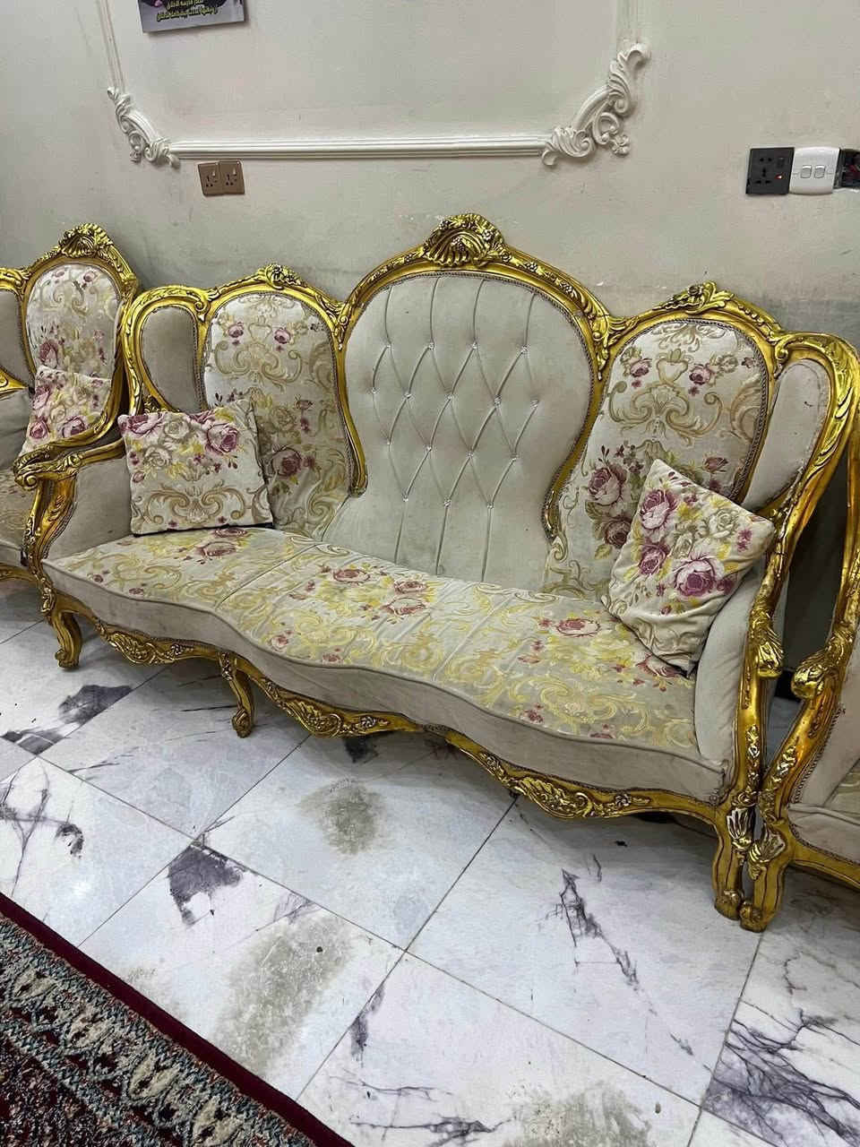للبيع تخم مصري 10 مقاعد بي اضرار بسيطة السعر 550الف  مكاني بغداد الغزالية الاستفسار ***********
