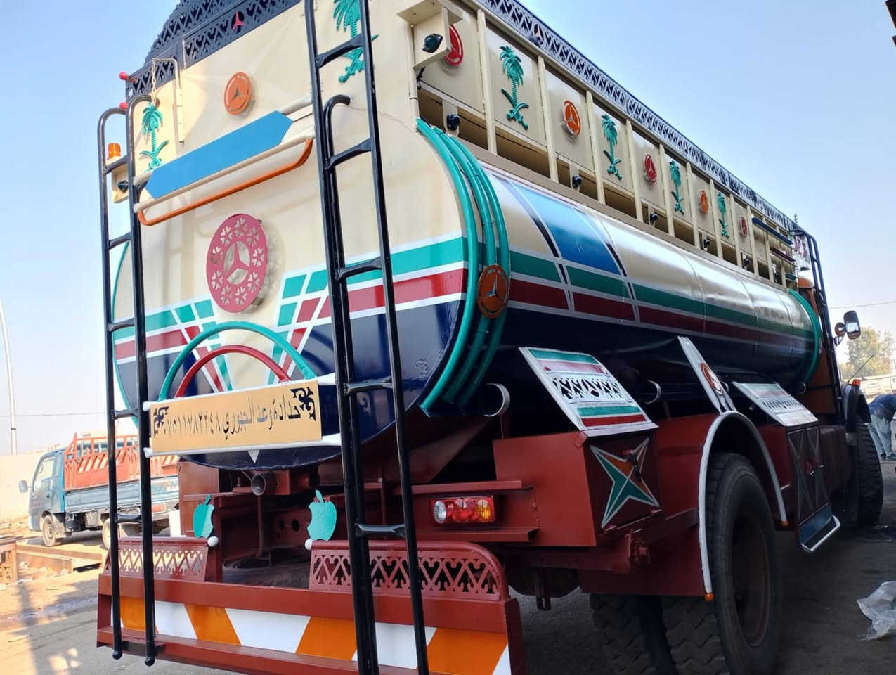 حدادة وعد الجبوري موصل صناعة وادي أعگاب لعمل كافة التانكيات والخزانات والمقاطير والعرباين الزراعيه 
***********
***********
