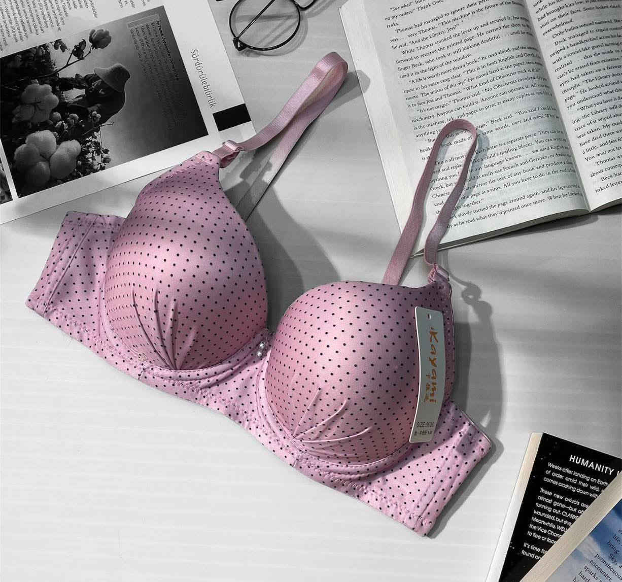 ستیان 500 دینار بە جوملە 
ستیان و لیباس 1000 دینار جوملە


**إذا كنت صاحب هذا الإعلان وتريد حذفه لأي سبب، رجاءا أرسل رسالة إلى الدعم الفني**