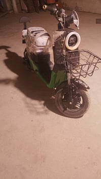 دراجه شحن ار تسعه نقصه بس دكمه مال اكلوب وبريك اتخليله دهن