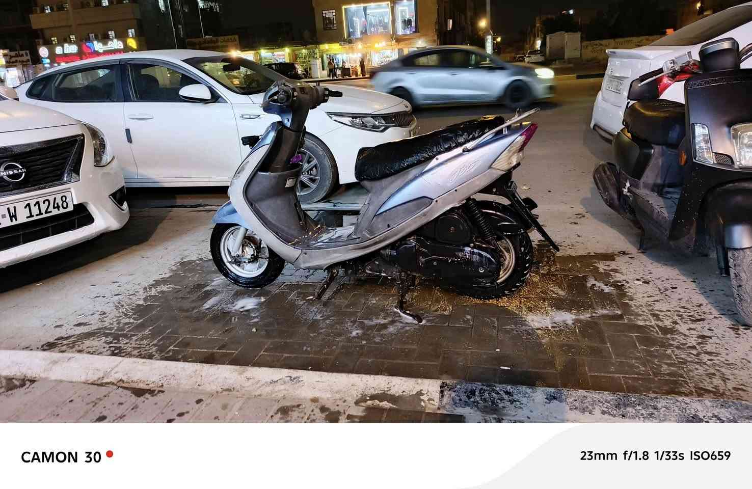 مرحبا ماكس قجمه كفاله كفاله ما مفتوحه بلاديه ختم واحد ويه لمكينه و كلهه شغاله دبل أمامي دبل خلفي سلف هندر لايت عالي ناصي اشاير هورن سكن صطاب كيجات شلعه معدل خير من الله والسعر مناسب ٧٥٠ وبيهه مجال قليل كلش بصره جمهوريه ***********
