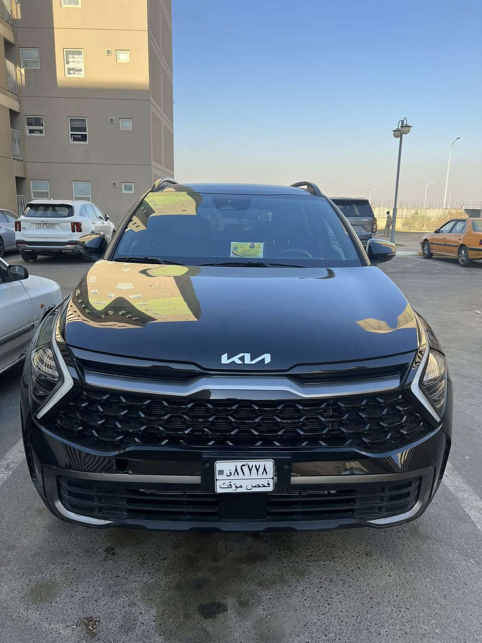 السلام عليكم 
للبيع او المراوس
كيا سبورت 2023 x-line
السيارة فول 
بانوراما
-بصمة وتشغيل عن بعد 
-ترحيب عند الاقتراب
-اوتو هولد 
-هند بريك بصمة
-صندوق كهرباء
-رادارات
-توقف ذاتي 
-نقاط عمياء
-وباقي المواصفات المعروفة
السيارة جديدة كلش ماشيه10000فقط
حادثهة جاملغ وبنيد فقط 
السياره جديده بمعنى الكلمة 
رقم بغداد تحويل ثاني يوم 
***********
