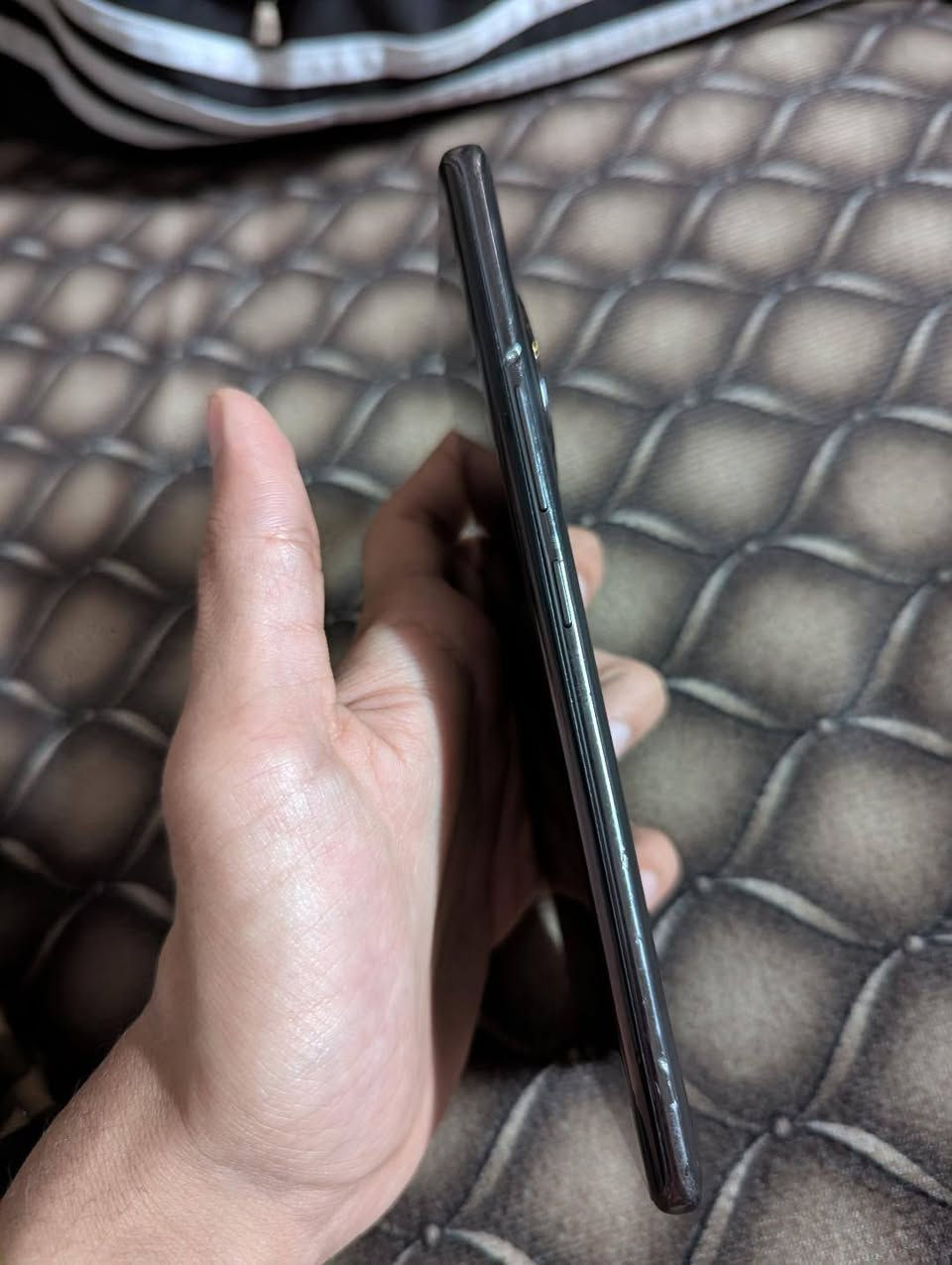 Infinix ZERO 40 4g
الشاشة مفطره وما مأثرة على اللمس
ويا لزكه جلاتين مضللة و كفر
ذاكرة 512 والعشوائية 16
ممفتوح ولا مصلح 
مراوس أو بيع شعندك نزل 
مكاني بغداد


**إذا كنت صاحب هذا الإعلان وتريد حذفه لأي سبب، رجاءا أرسل رسالة إلى الدعم الفني**