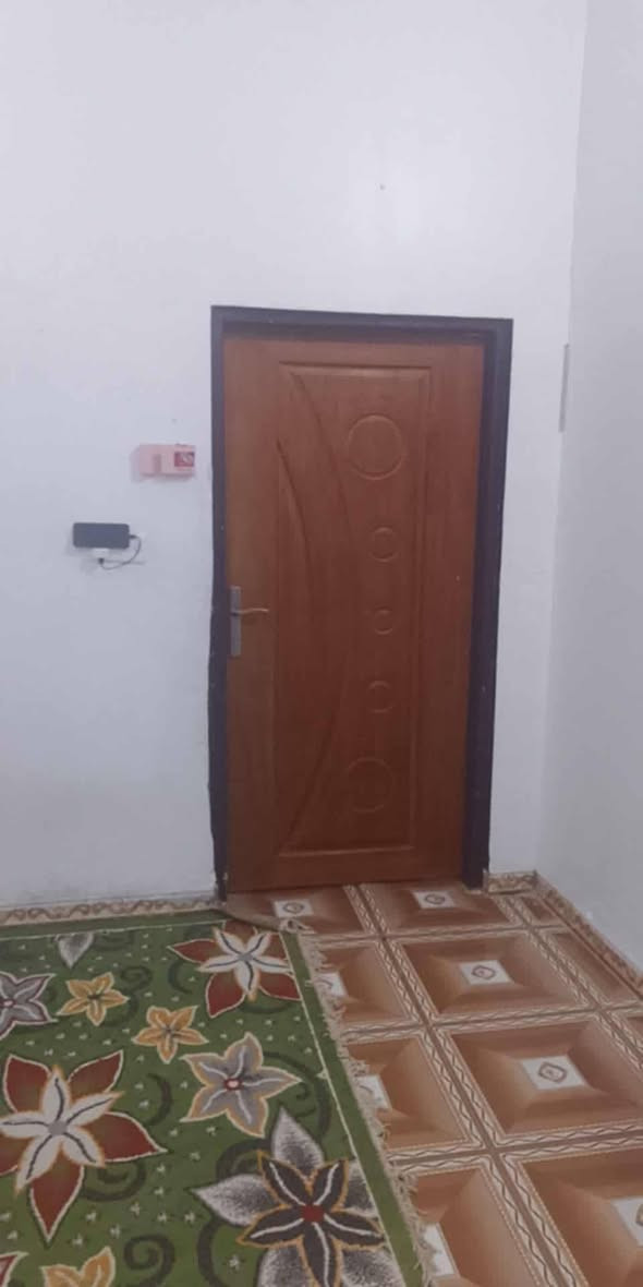 البيت للبيع طابو زراعي 150 متر ركن حي الامين الاول قرب شارع الملعب شهيد جمال سعر على الاتصال ***********
