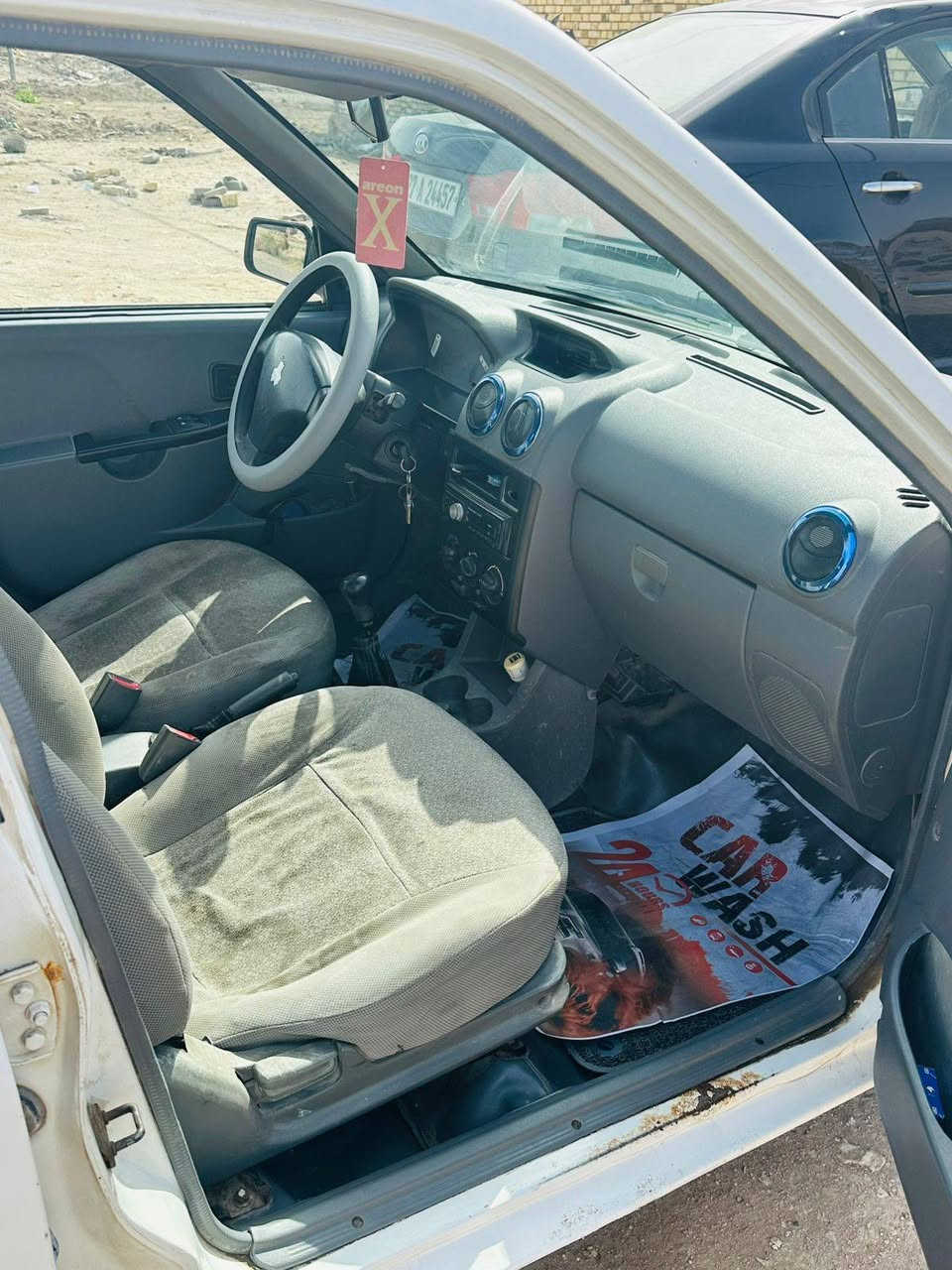 سلام عليكم سايبا للبيع موديل 2015 سياره خير من الله راعيه موجود يريد تحويل كفاله مكينه وكير تخم تاير بيه جديد بيه فطر بل برانكيت وملحوم كلشي ماعليه كشره بي خياسات يرادلهن تلكيط كهربائيت شغاله السياره ماملعوب بيه سعرها 27وبيه مجال حك الجيه مكاني ناصريه مركز ***********
