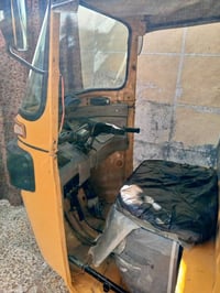 تكتك للبيع سنه 2019شهر11 تفاصيل 👇 مرقمه باسمي قبل احولك اريدها 5 و800 ...