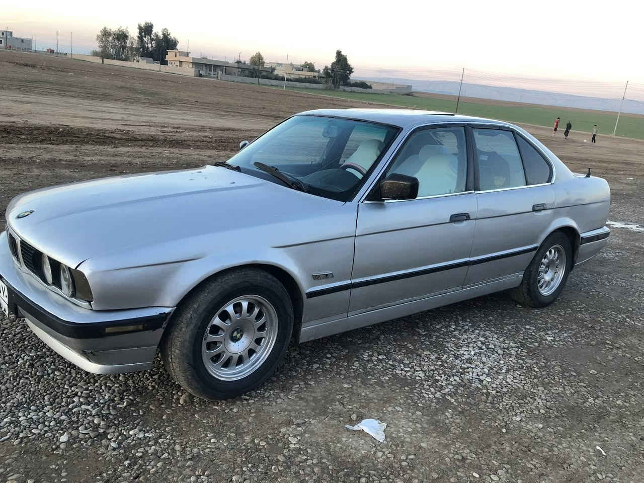 سلام عليكم ***********
بئم ٥٢٠ كبس محرك اثر صرف

بيه ضربه موشر خفيفه بدون دواخل

تبريد تدفئه شغال 

موديل٩٠

سعر ٣٦ تحويل شرط

مراوس فكترا يرهم
