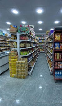 محل للبيع • شارع الوگفة القديمة • براد عمودي ٩