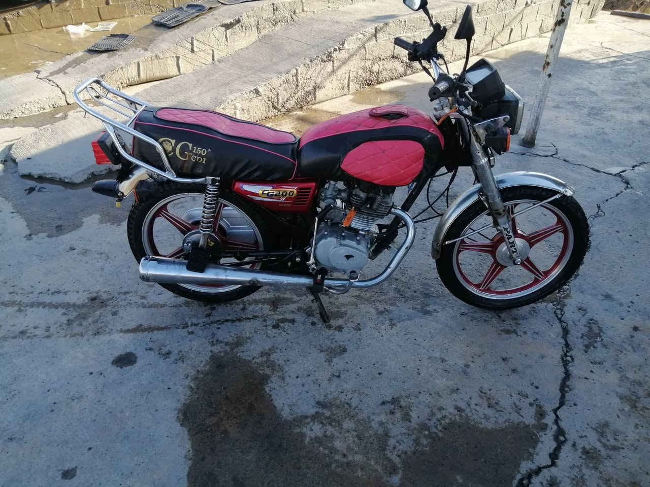 يا الله بارت موديل ١٦الدراجه كفاله كلشي شغال دراجه نضيفه للستفسار ***********ديالى كنعان
